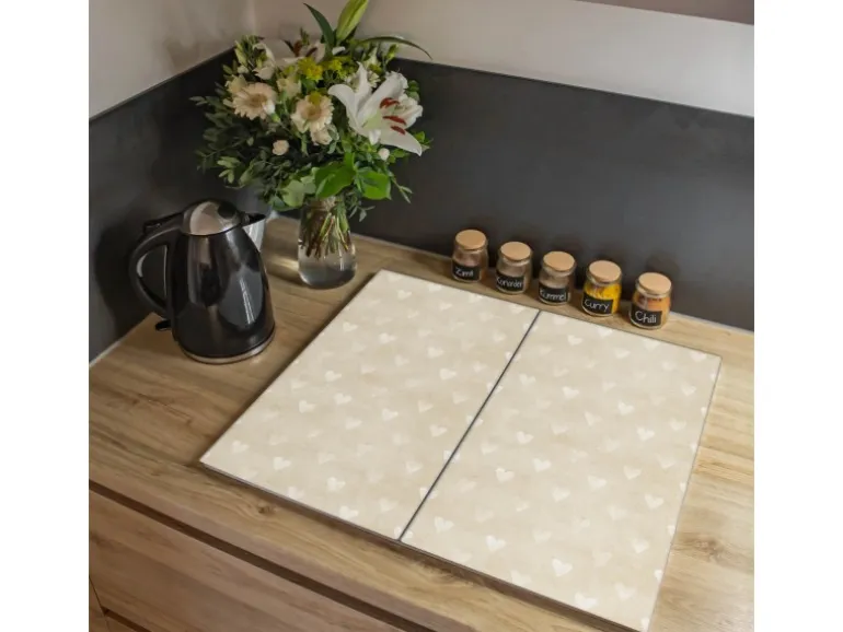 Banjado Herdabdeckplatte Glas 2 Teilig Je 30x52CM Schneidebrett Herdabdeckung Mit Motiv Beige Herzen