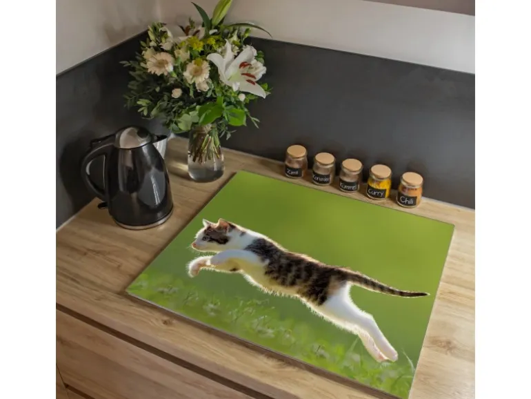 Banjado Herdabdeckplatte Glas 1 Teilig 60x52CM Schneidebrett Herdabdeckung Mit Motiv Jagende Katze