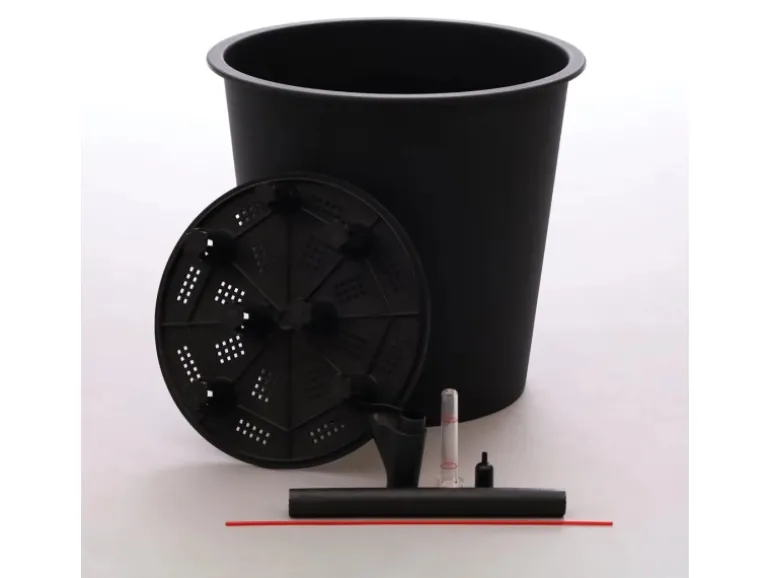 Elegant Einrichten Kunststoffeinsatz Rund-Konisch D34xH31cm Schwarz mit Bewässerungssystem