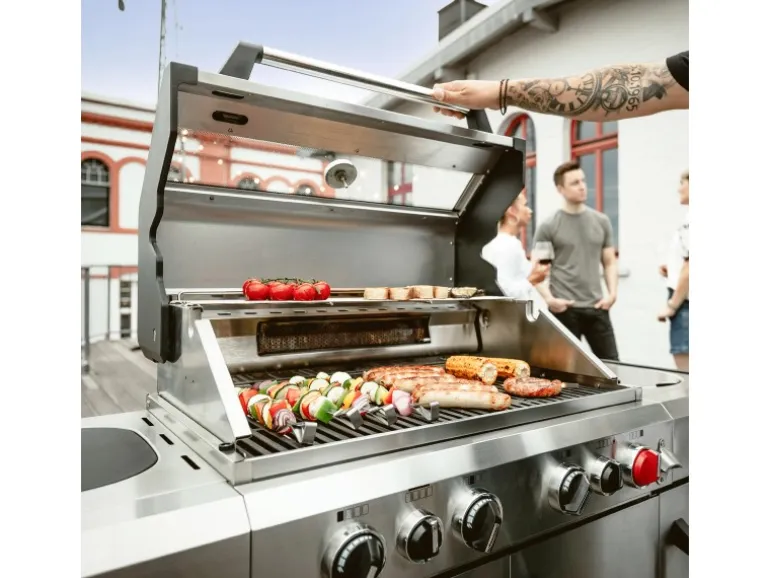 Enders Gasgrill Kanasas II Pro 4 SIK Profi Turbo 4 Brenner & Seitenkocher Silber