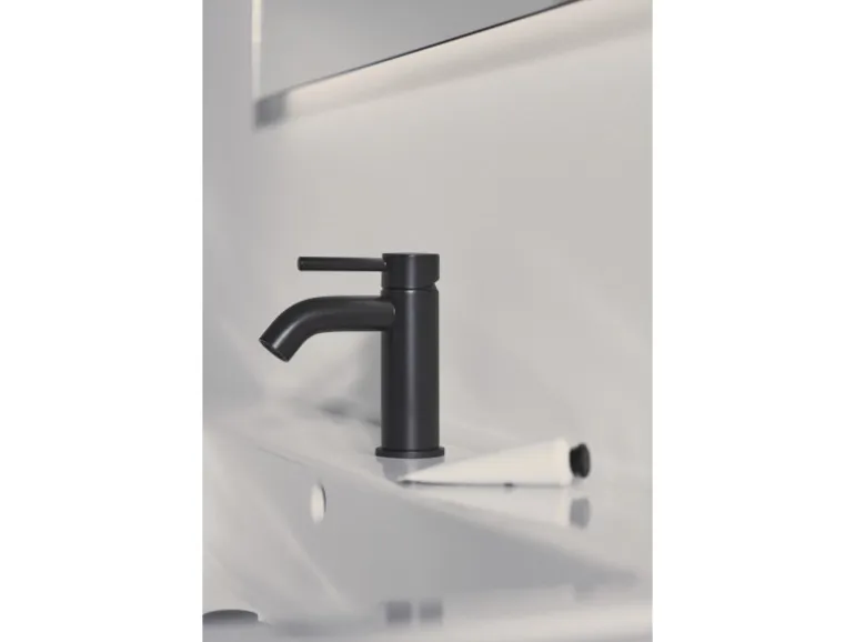 Ideal Standard Waschtischarmatur Ceraline mit PushOpen-Ventil Silk Black