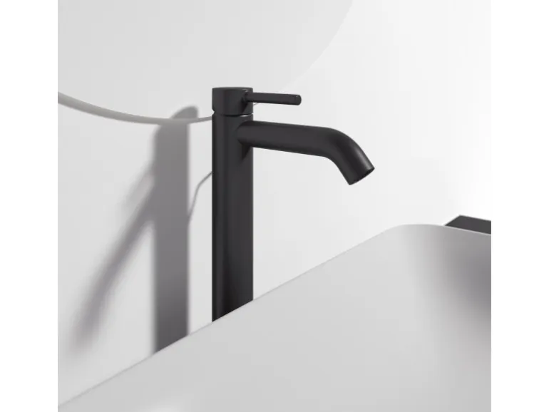 Ideal Standard Waschtischarmatur Ceraline Längerer Sockel + Ablaufgarnitur Black