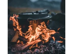 Petromax Dutch Oven Set FT9-T-Scrub Schwarz mit planem Boden 7,5 l Ø 23,9 cm