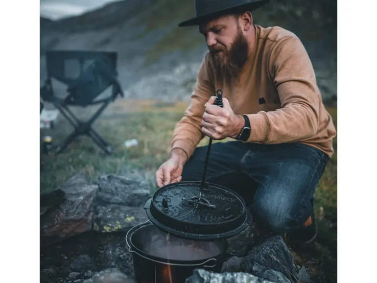 Petromax Dutch Oven Set FT9-T-Scrub Schwarz mit planem Boden 7,5 l Ø 23,9 cm