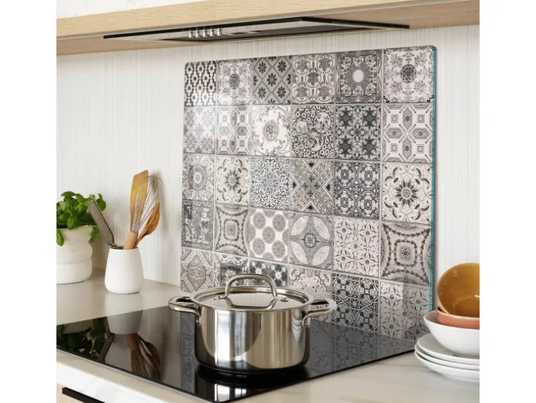 Tulup Herdabdeckplatte 60x52 cm Schneidebrett Glas Schutzplatte Küchenutensilien Spritzschutz Abdeckung Keramikfliesen