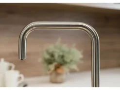 VIZIO 3 Wege Wasserhahn Küchenarmatur Edelstahl Massiv mit 360° Schwenkbarem N Auslauf Gebürstet
