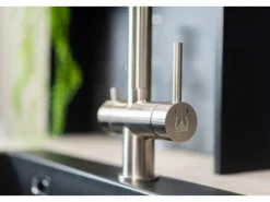 VIZIO NIEDERDRUCK 3 Wege Wasserhahn Küchenarmatur Edelstahl Massiv mit 360° Schwenkbarem Auslauf Abnehmbare 2 Strahl Handbrause Gebürstet Gelb